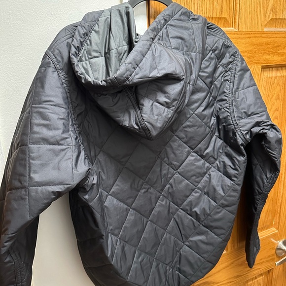 Patagonia Black Quilted Men's Jacket - Picture 4 of 4